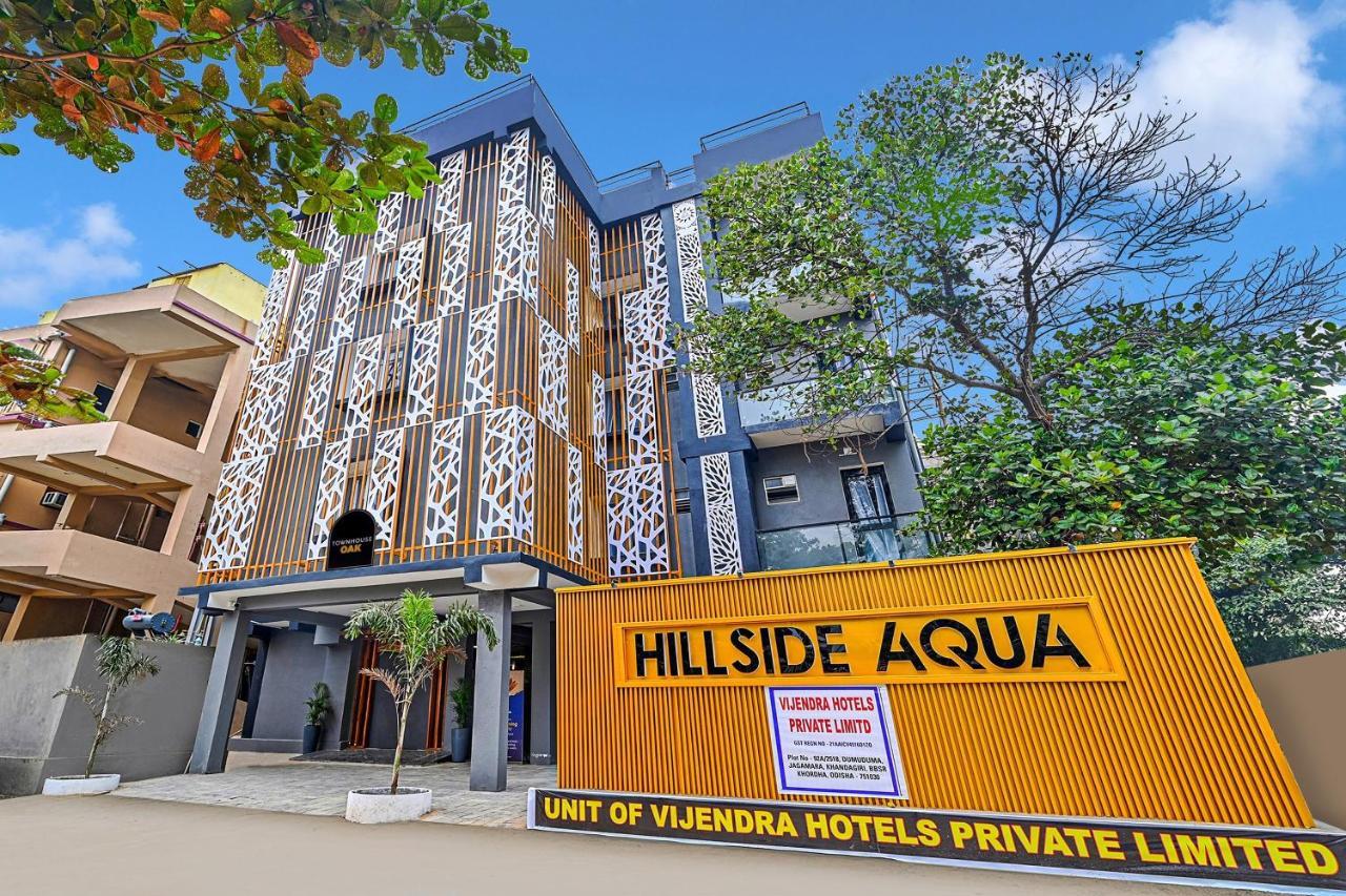 Super Townhouse Oak Hillside Aqua Hotel Khandagiri Exterior photo